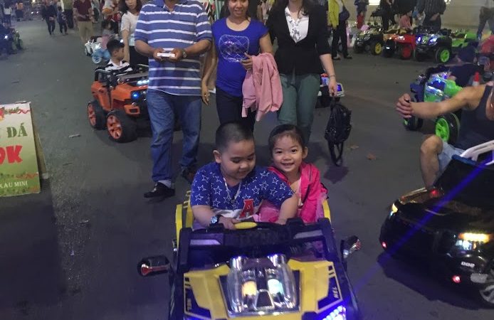 Đừng mua chiếc túi trị giá 300 đô mà không có gì trong đó