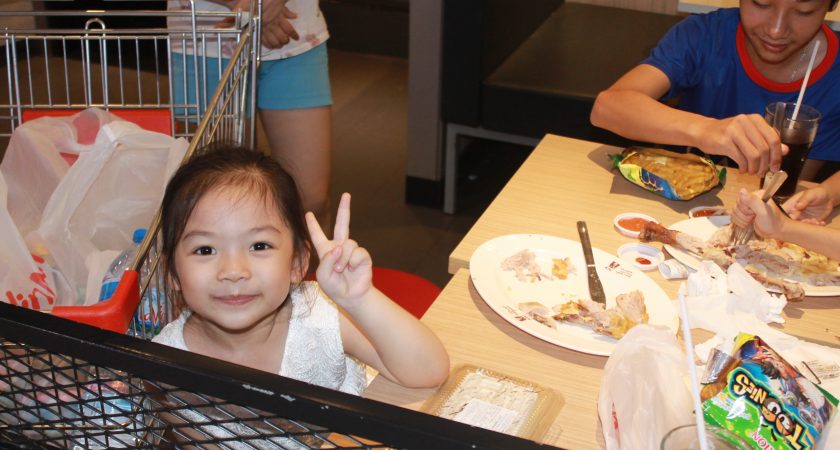 Hình ảnh Nghỉ Hè đi chơi của các cháu và Gấu Con