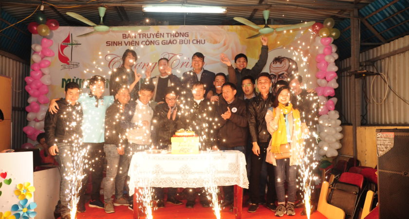 TTSVCGBC mừng sinh nhật lần thứ 09