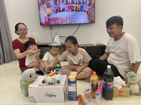 Mừng sinh nhật lần thứ 4 Minh Tuấn