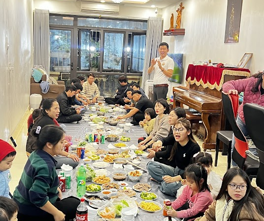 Buổi Liên Hoan Đầu Năm Của Ca Đoàn Thánh Gia Giáo Xứ Pháp Vân