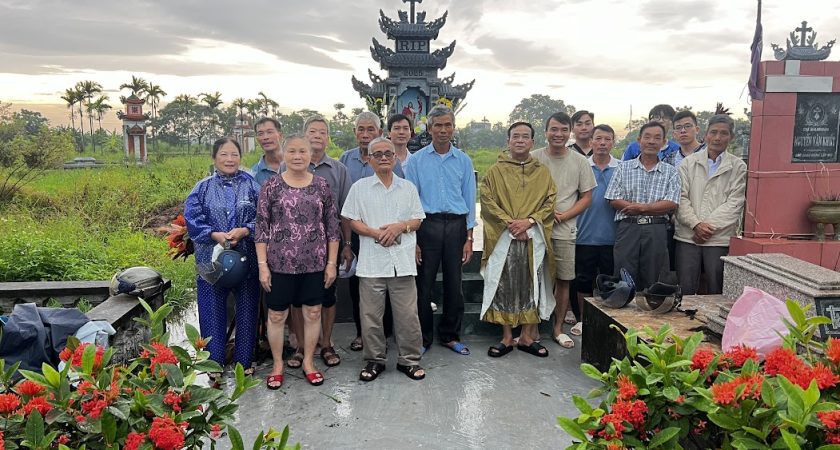 LỄ GIỖ ÔNG BÀ VÀ KHÁNH THÀNH LĂNG MỘ 08/2025